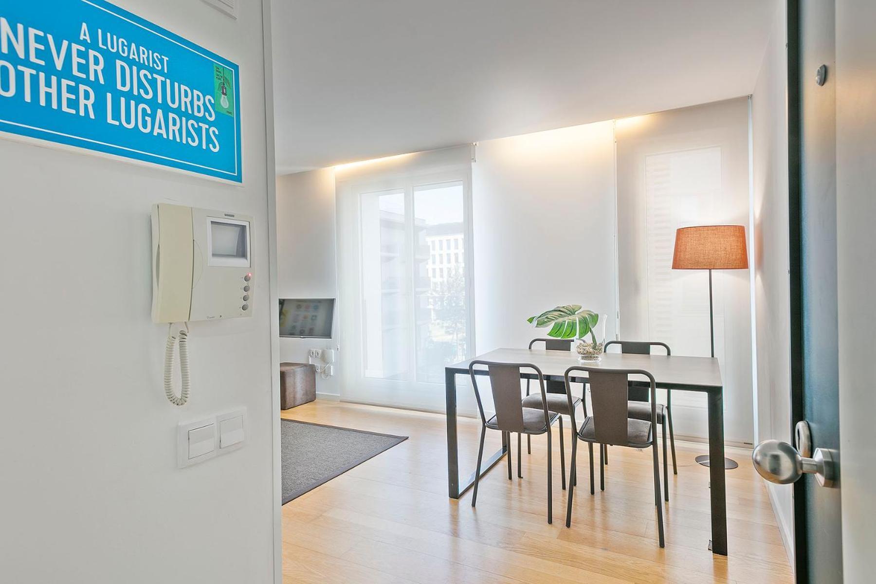 Lugaris Beach Apartments Barcelona Exterior photo