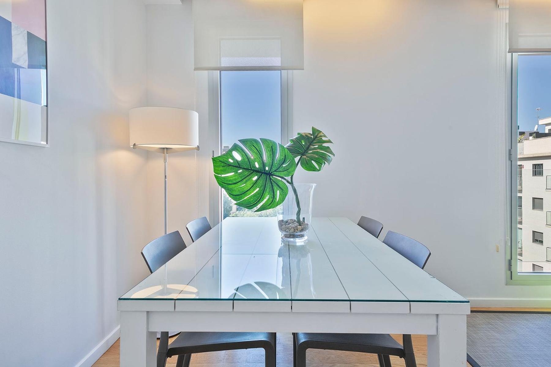 Lugaris Beach Apartments Barcelona Exterior photo