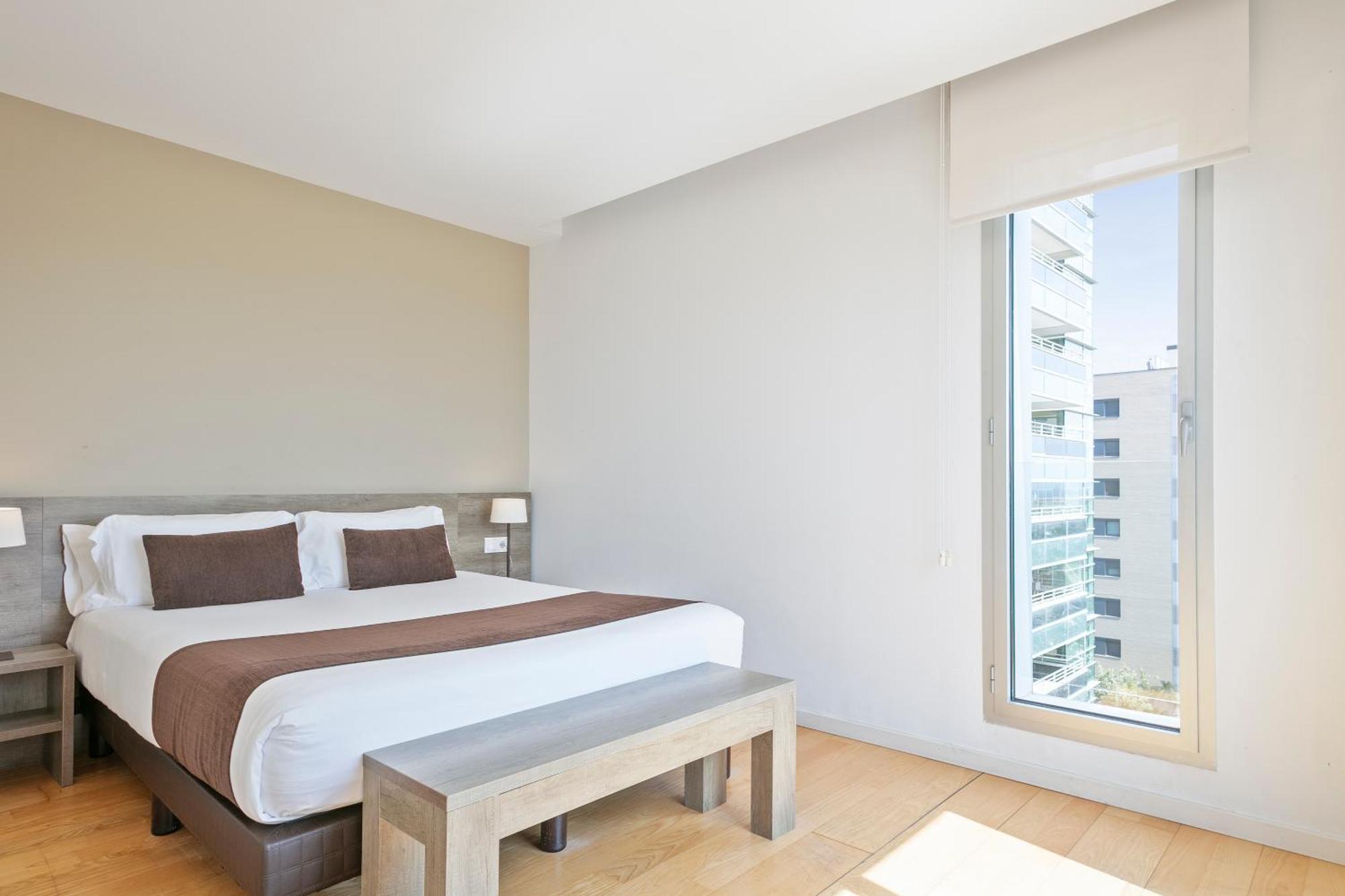 Lugaris Beach Apartments Barcelona Exterior photo