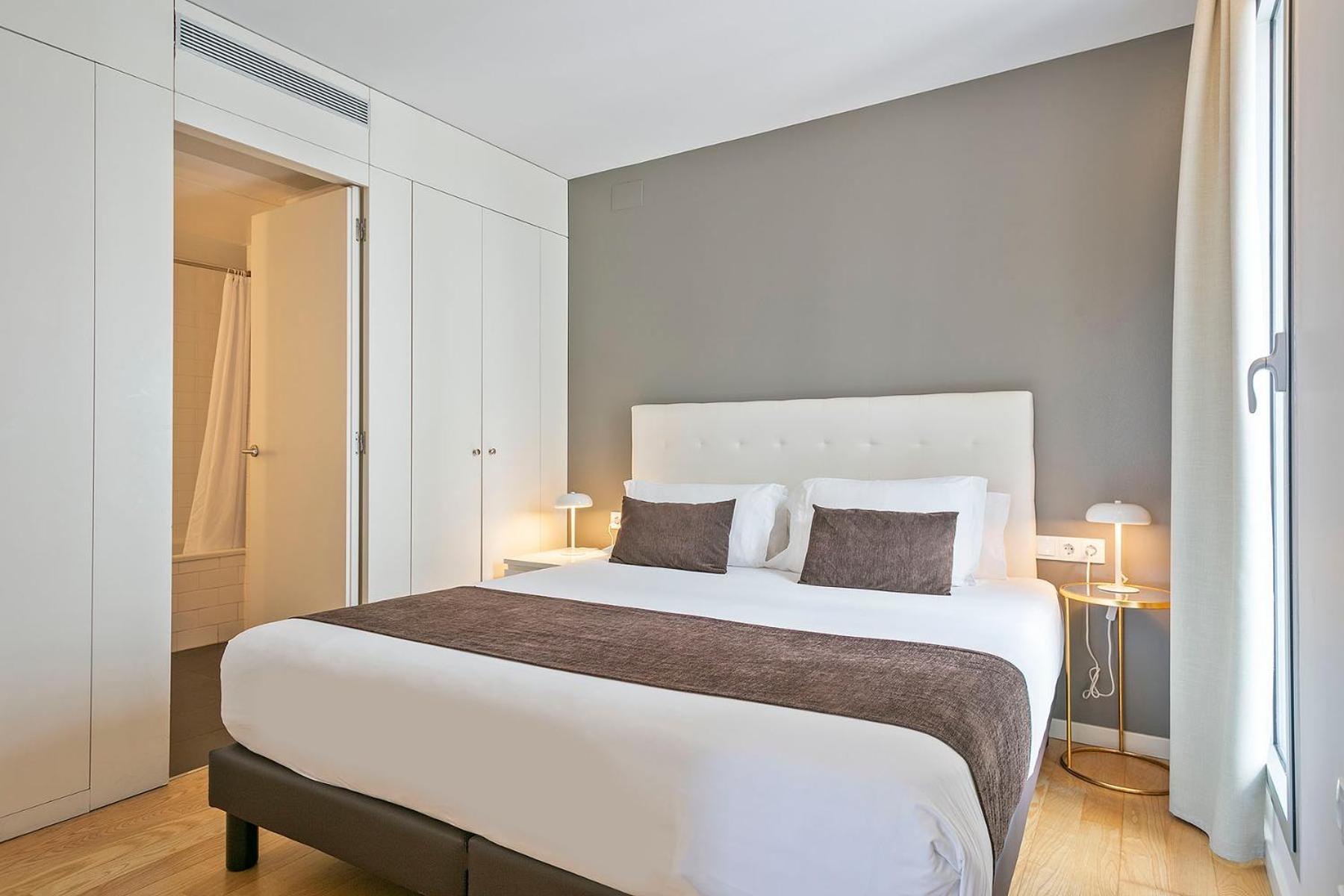 Lugaris Beach Apartments Barcelona Exterior photo